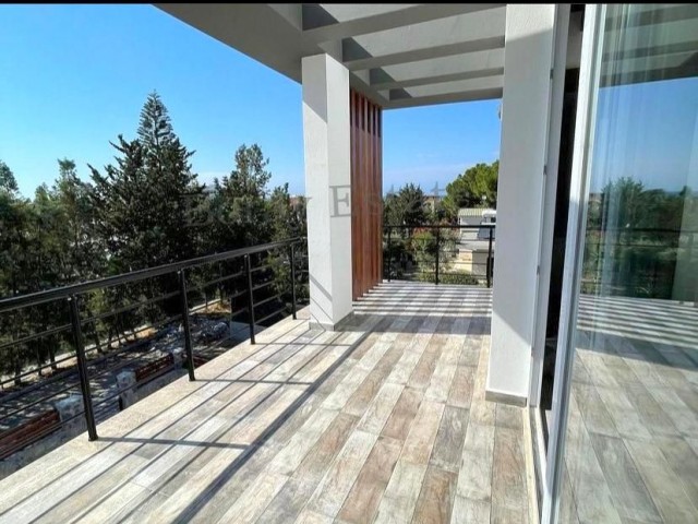 3+1 Triplex Villas for Sale in Kyrenia Karaoğlanoğlu Region