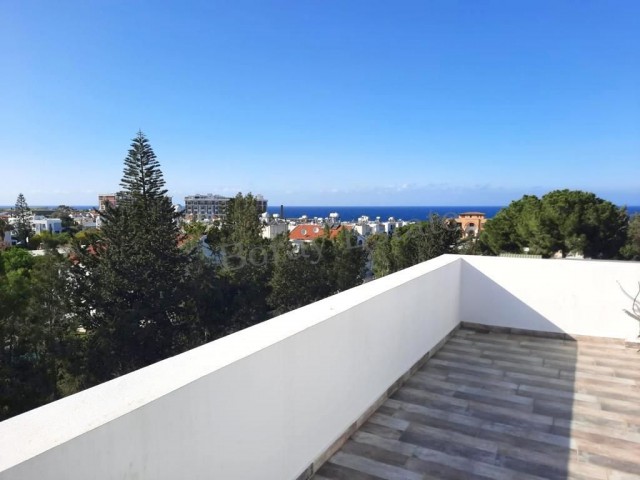 3+1 Triplex Villas for Sale in Kyrenia Karaoğlanoğlu Region