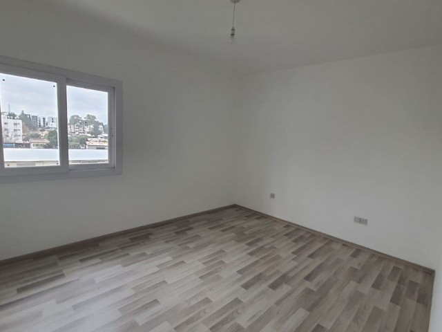 Lefkoşa Gönyeli’de Sıfır 2+1 Penthouse