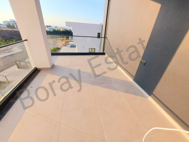 Girne Çatalköy bölgesinde satılık 4+1 full eşyalı yeni villa