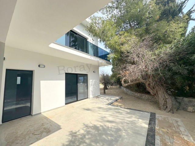 4+1 Luxury Villa with Pool in Kyrenia Ozanköy Region