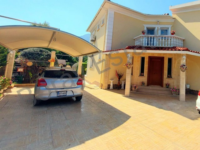 4-bedroom, fully furnished luxury villa for sale on 1 decare of land