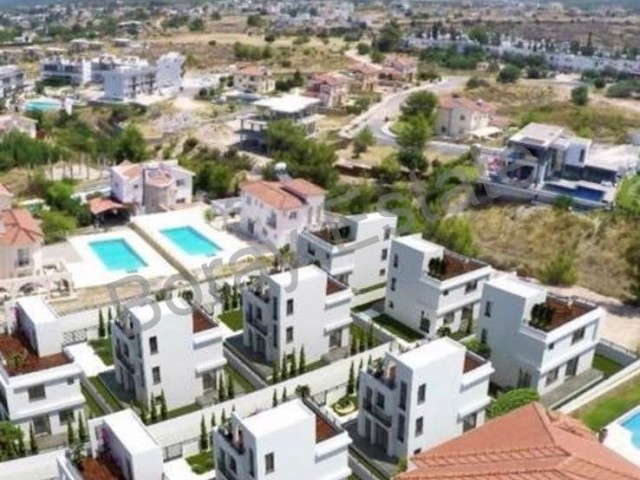 Girne Çatalköy Bölgesinde Teslime Hazır Satılık 3+1 Villalar