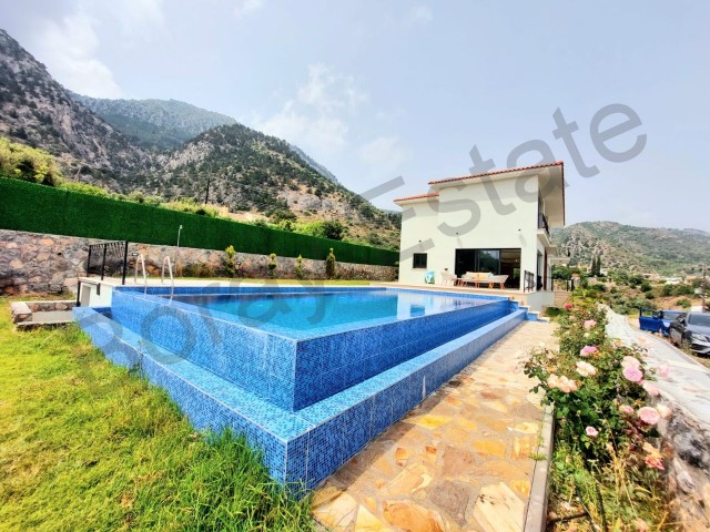 4 bedroom luxury, modern design new villa for sale in Ilgaz area,