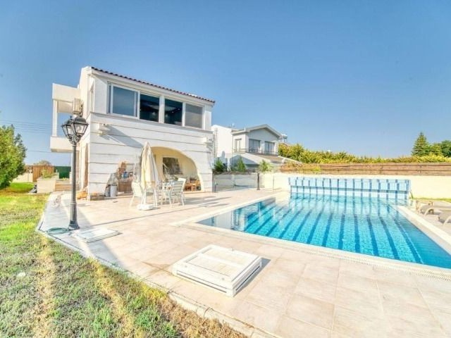 3+1 VILLA FOR SALE IN GIRNE ALSANCAK AREA, NORTH CYPRUS