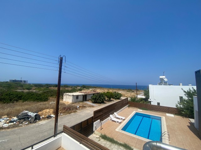 Villa for Rent within Walking Distance to the Sea ** 