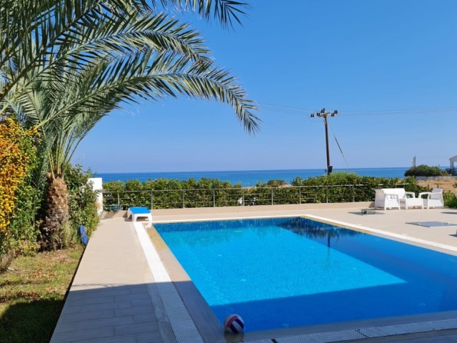 5+2 Villa For Sale In Kyrenia Alagadi