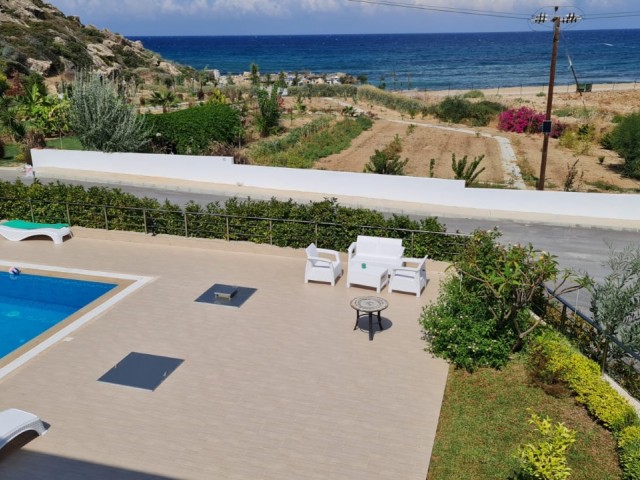 5+2 Villa For Sale In Kyrenia Alagadi