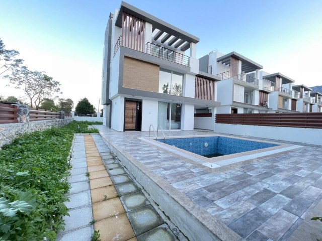 3+1 Villa For Sale in Girne Karaoğlanoğlu