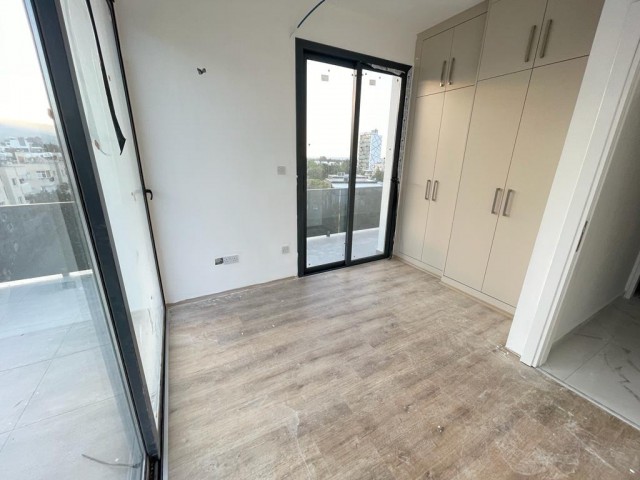 Girne Merkez'de Satılık 2+1 Penthouse