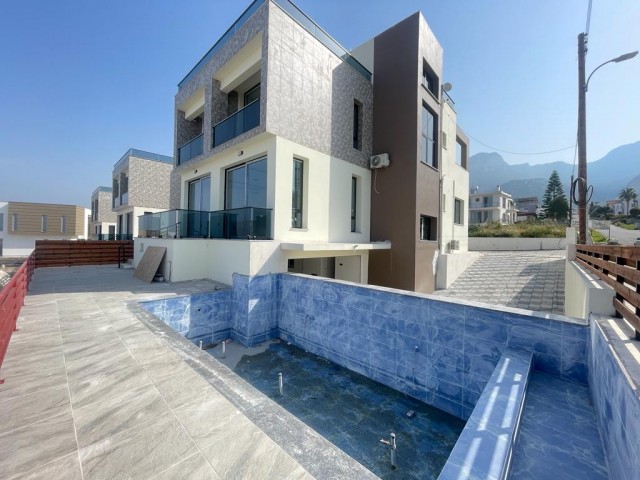 For Sale 4+1 Villa in Catalkoy, Kyrenia