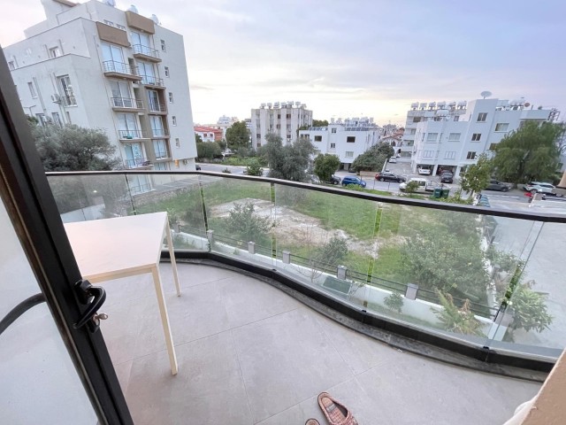 Girne Merkez'de Satılık 3+1 Eşyalı Daire