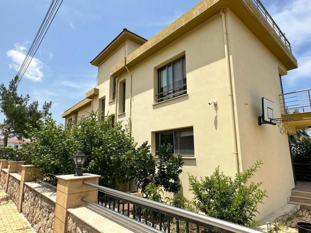 Villa For Rent in Çatalköy