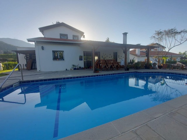 4+1 Villa zum Verkauf in Kyrenia Alsancak