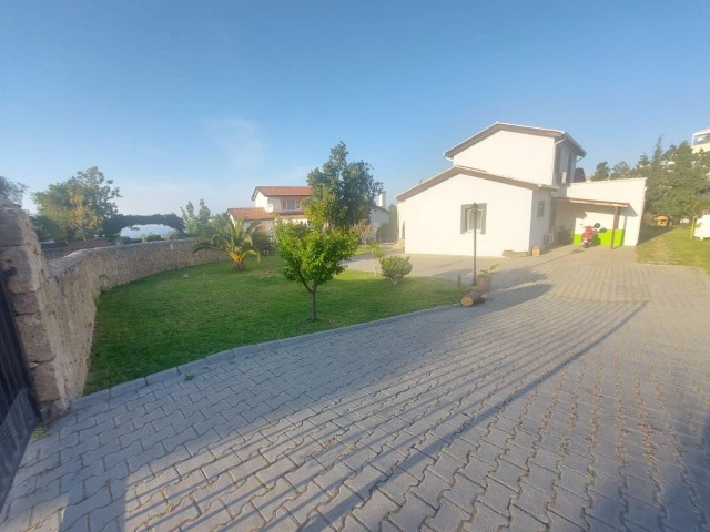 4+1 Villa For Sale In Kyrenia Alsancak
