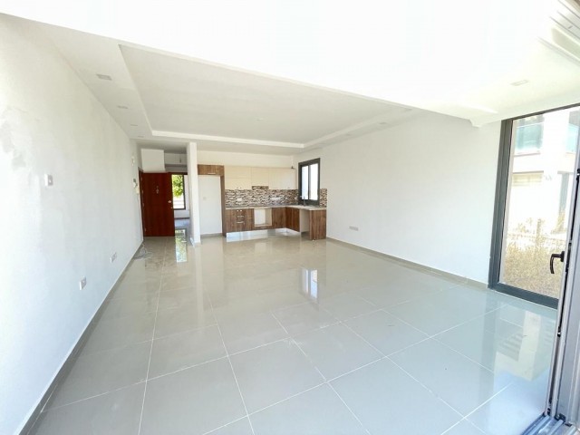 2+1 Flat for Sale in Kyrenia Alsancak