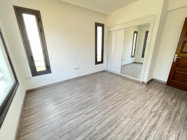 2+1 Wohnung zum Verkauf in Kyrenia Alsancak