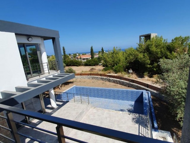 Villa zum Verkauf in Kyrenia Çatalköy