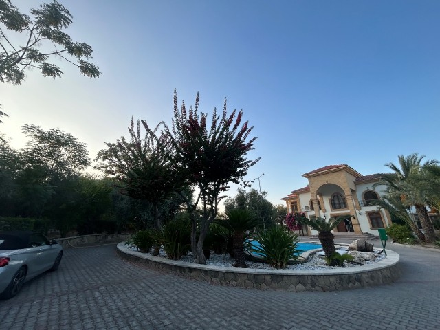 Villa for Sale on a 5.5 Decare Land in Edremit, Kyrenia