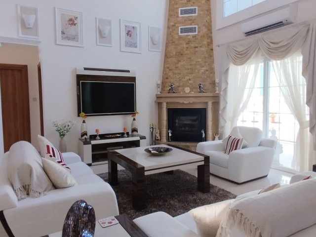 3+1 Villa for Sale in Kyrenia Çatalköy