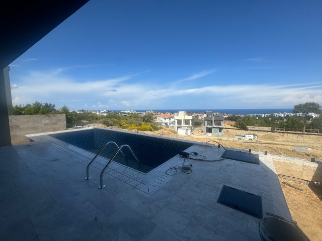 Villa For Sale in Yeşiltepe, Kyrenia