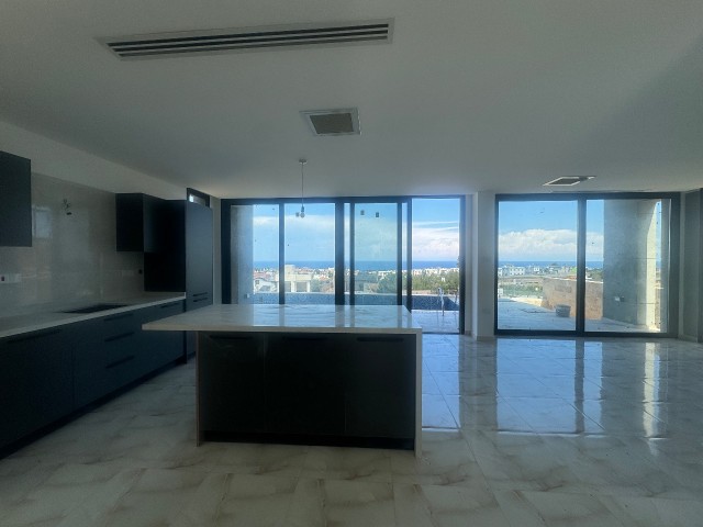 Villa For Sale in Yeşiltepe, Kyrenia