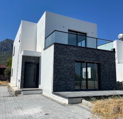 3+1 Villa zum Verkauf in Kyrenia Alsancak