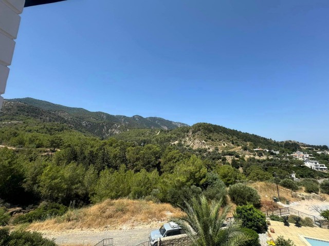 Villa For Sale in Kyrenia Alsancak