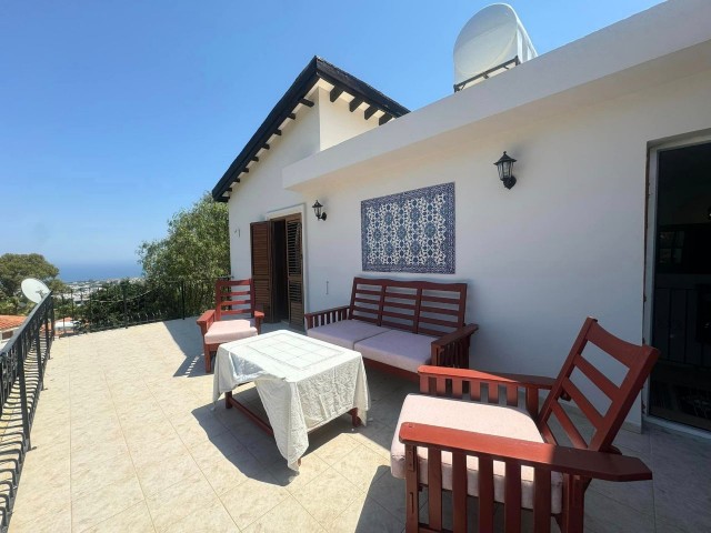 Villa For Sale in Kyrenia Alsancak