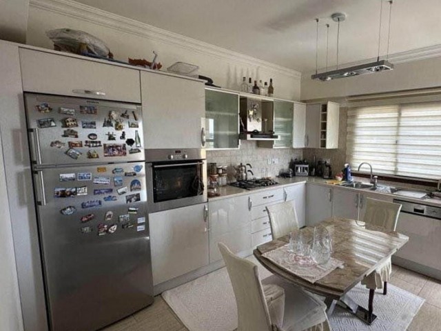 3 Bedroom Flat FOR SALE in Nicosia-Marmara Region