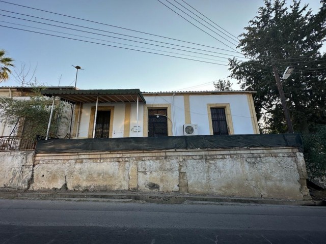 4+2 türkisches Einfamilienhaus zum Verkauf in der Region Lefke.