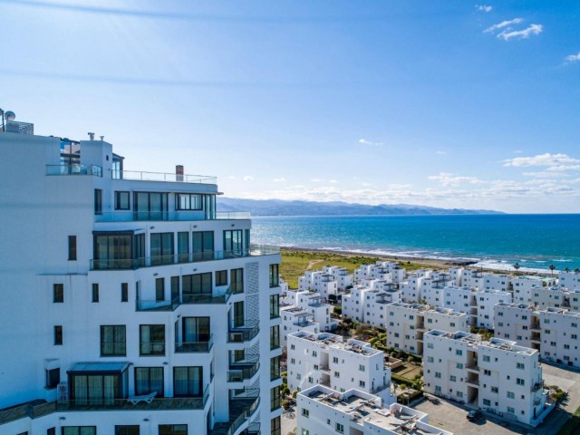 FLAT FOR SALE IN GAZİVEREN, LEFKE, WITH STUNNING SEA VIEW
