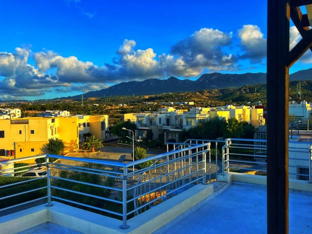 2+1 Penthouse in Turtle Bay Village