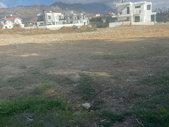 Turkish made land with commercial permit for sale in Kyrenia Bogaz region