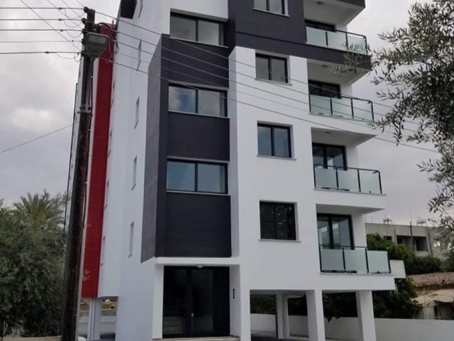 فروش آپارتمان 2+1 88 متری و 93 متری در پشت بازار Lefkosa Küçük Kaymaklı Reis