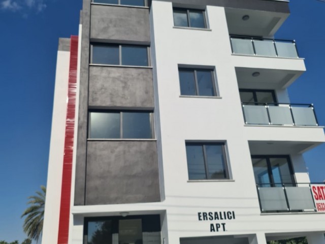 2+1 88m2 und 93m2 Wohnungen zum Verkauf hinter dem Markt Lefkosa Küçük Kaymaklı Reis