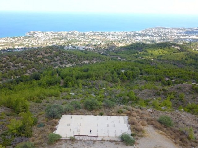 زمین 16 دایری با پروژه عنوان ترکی در روستای کرمی