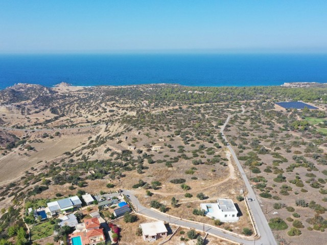 Land for sale 100 meters from the Golf Course