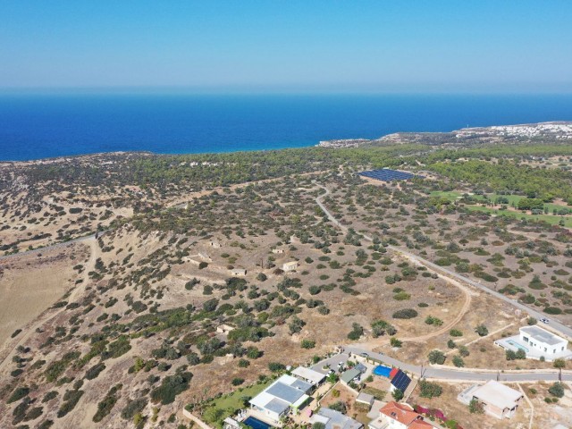 Land for sale 100 meters from the Golf Course