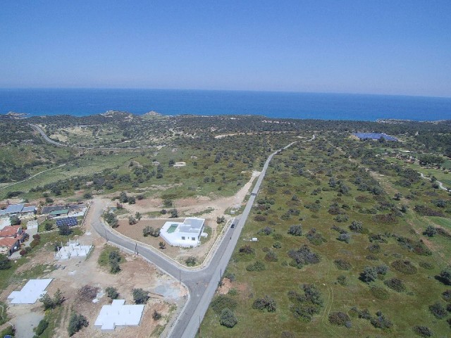 Land for sale 100 meters from the Golf Course
