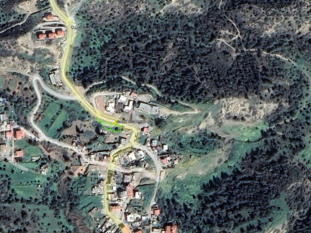Grundstück zum Verkauf im Dorf Esentepe - Bahceli