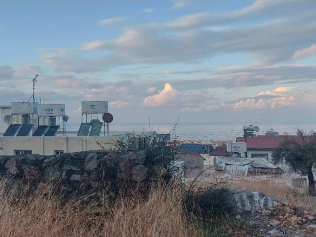 636 m2 GRUNDSTÜCK ZUM VERKAUF IM OSTEN DES BERGES IN GIRNE AGTIAKA 