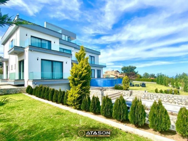 ULTRA LUXURY 4+1 VILLA WITH ELEVATOR FOR SALE IN ALSANCAK, THE HEART OF KYRENIA!!