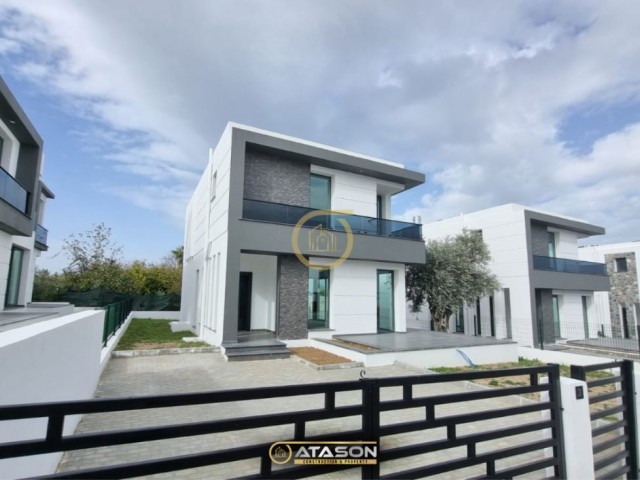 3+1 VILLA FOR SALE IN A FABULOUS LOCATION IN GIRNE ALSANCAK ‼️  PEACEFUL WITH MOUNTAIN AND SEA VIEW .