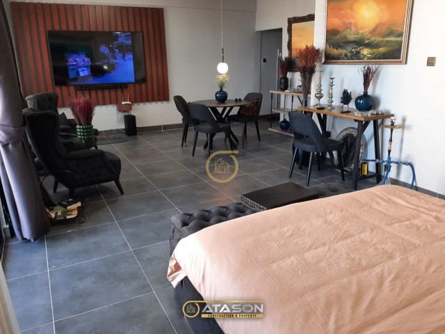 FULLY FURNISHED 1+1 LUXURY APARTMENT FOR DAILY RENT IN KYRENIA CENTER, SEAFRONT