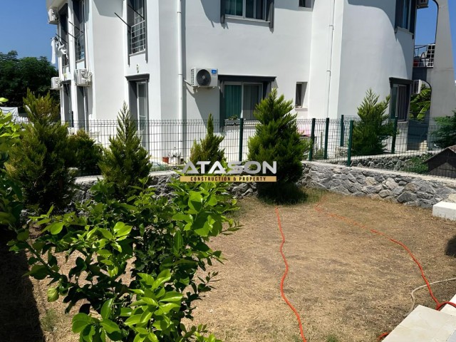 1+1 Flat with Garden for Urgent Sale in Karaoğlanoğlu, Girne