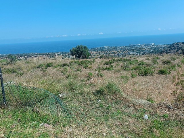 Plot for a villa with an incredible sea view in Arapköy!