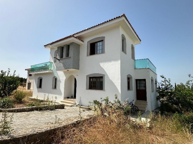 Fully Furnished 3+1 Villa for Rent with Magnificent Mountain/Sea View in Kyrenia/Çatalköy