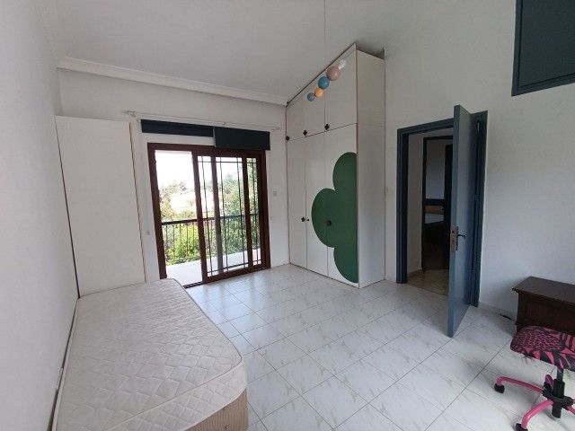 Girne Karaoğlanoğlu’ da Muhteşem Konumda Kiralık 3+1 İkiz Villa