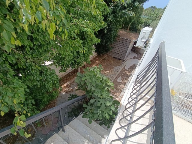 4+1 Doppelhaushälfte zur Miete in herrlicher Lage in Karaoğlanoğlu, Kyrenia